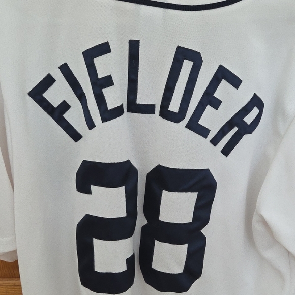 Tigers White and Black Fielder Jersey - Picture 6 of 6